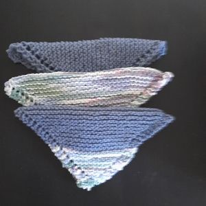 👑 3/$30 Set of 3 Handmade Dish Cloths
